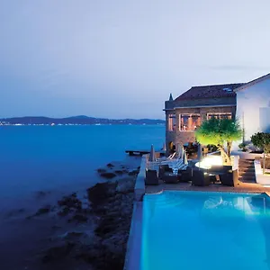 **** Hotel La Belle Aurore Frankreich